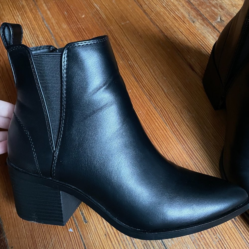 Healed Chelsea Booties